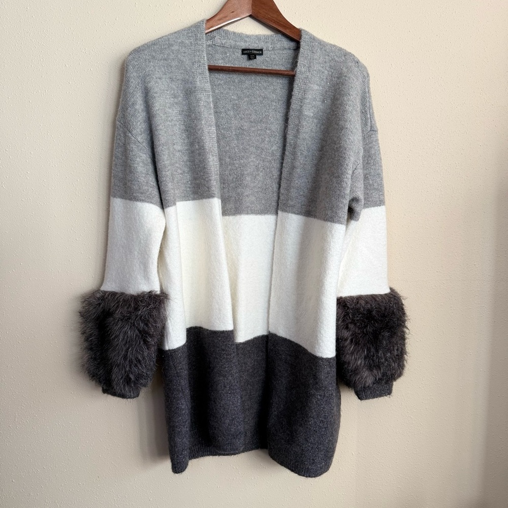 Coco + Carmen Colorblock Cardigan Faux Fur Sleeve Gray S/M